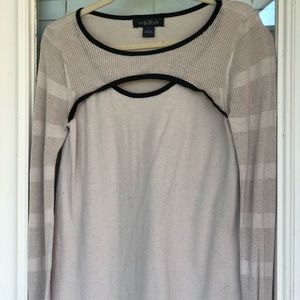 August Silk Sweater Sz Small